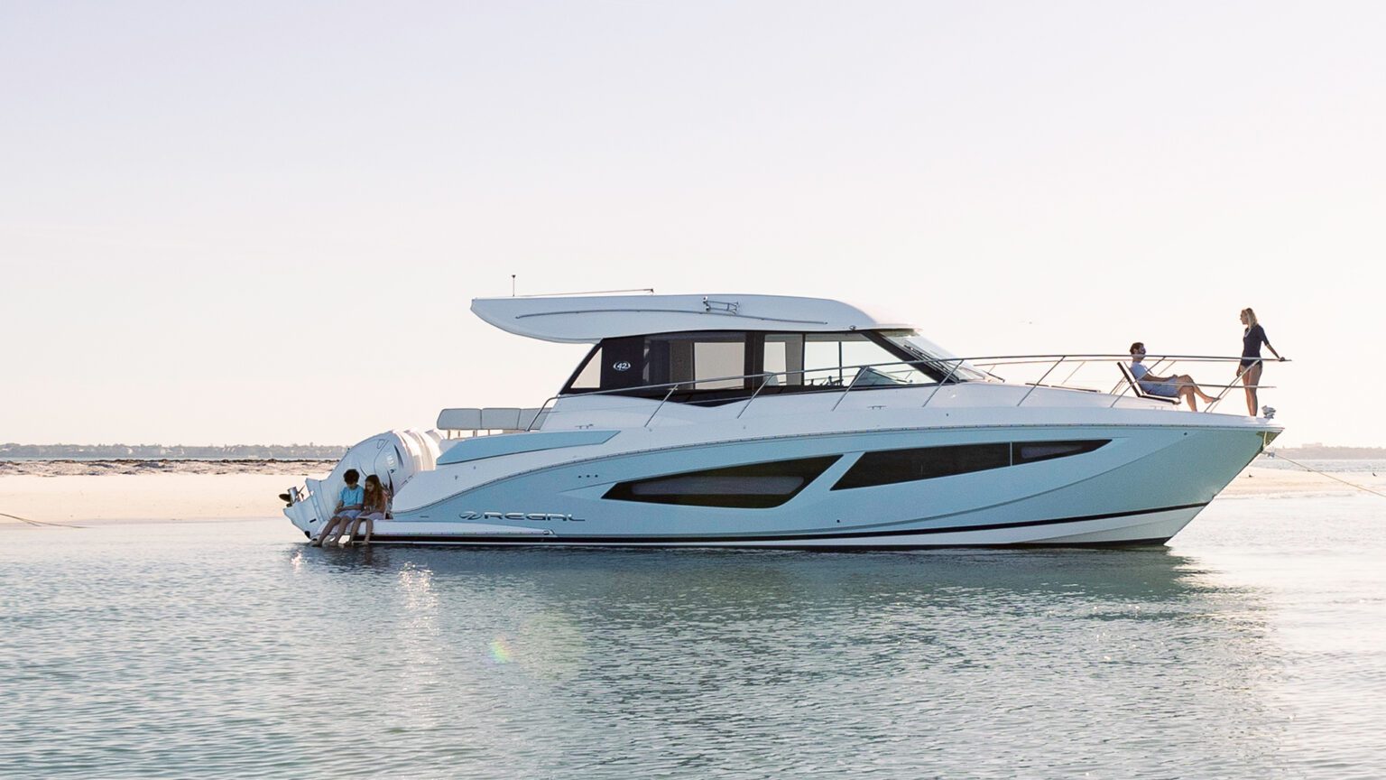 2025 Regal Yacht 42 XO